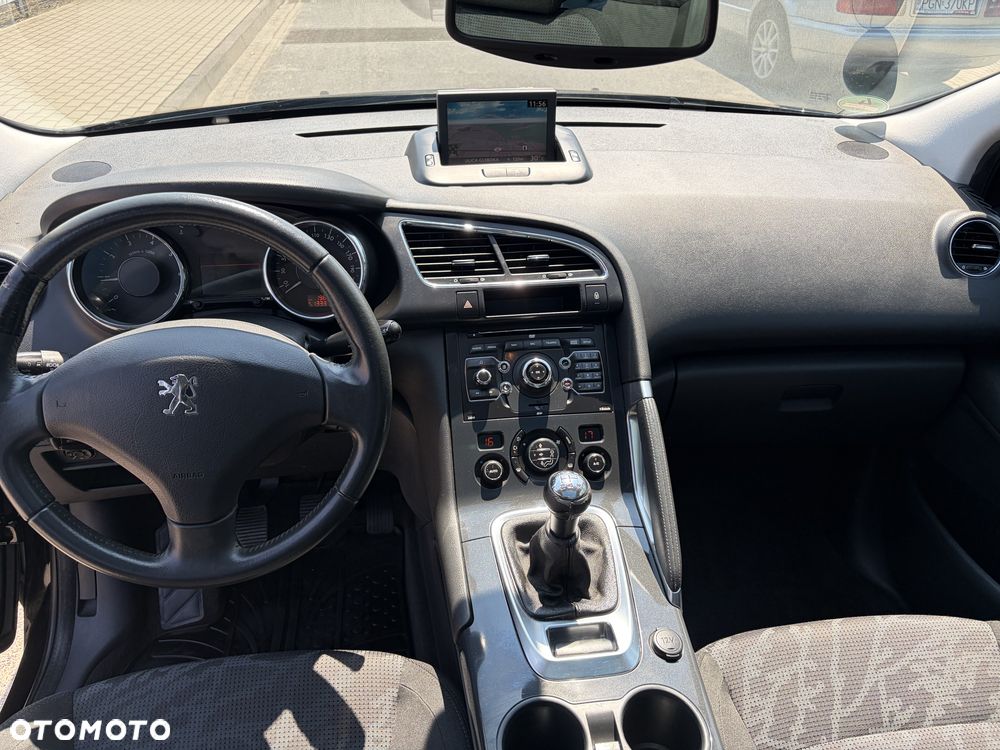 Peugeot 3008 - 17