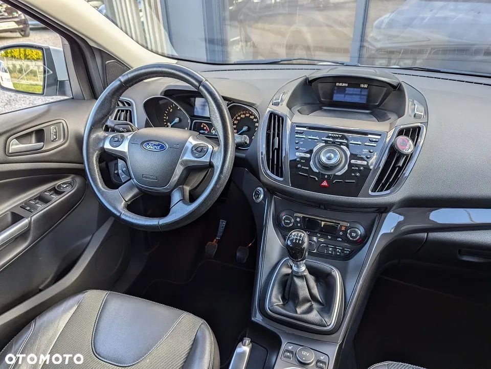 Ford Kuga 2.0 TDCi 4WD Titanium - 17