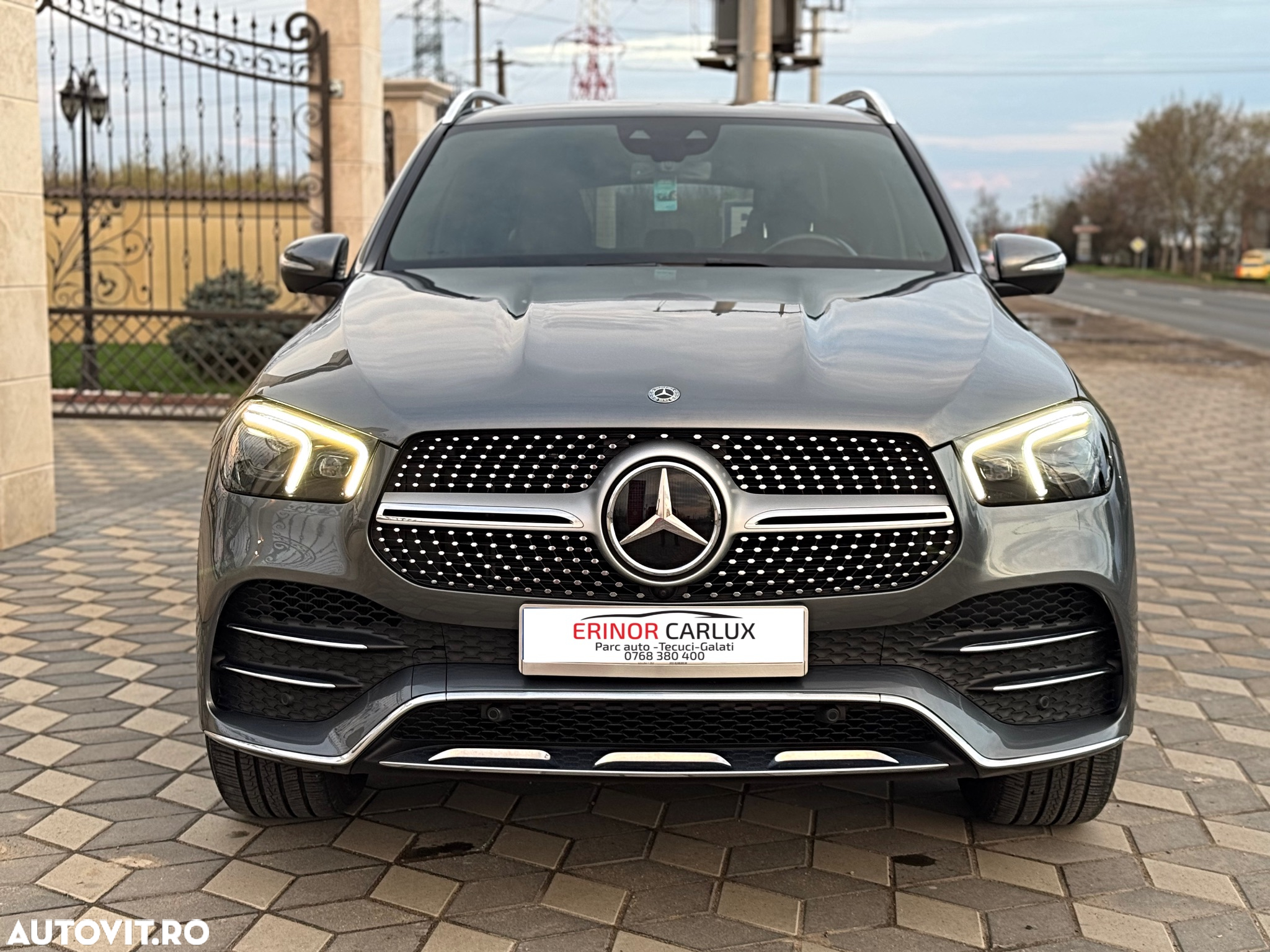 Mercedes-Benz GLE 350 d 4Matic 9G-TRONIC AMG Line - 2