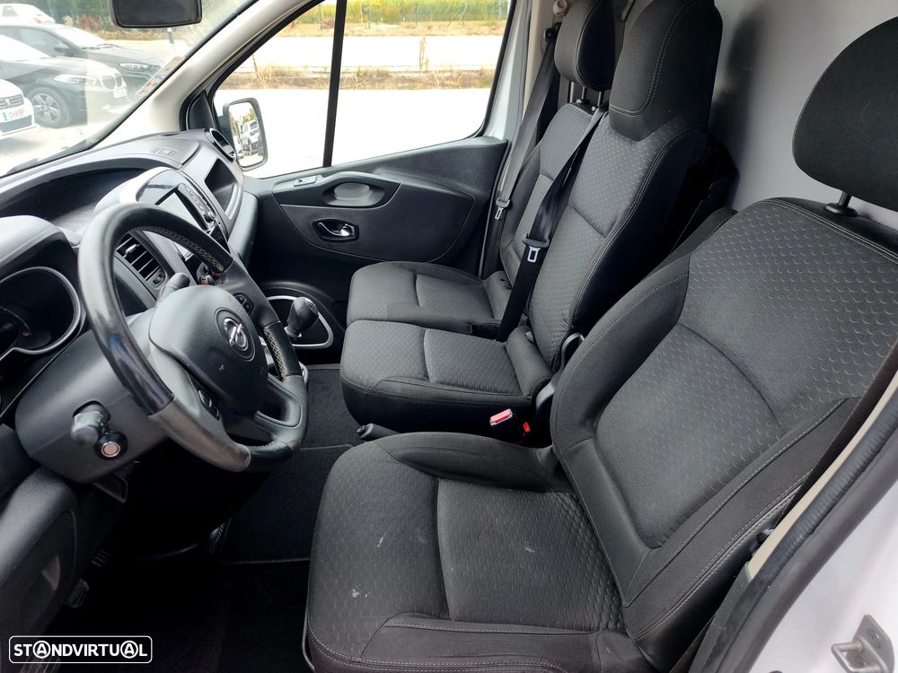 Opel Vivaro 1.6 CDTI 125CV IVA Dedutível - 11