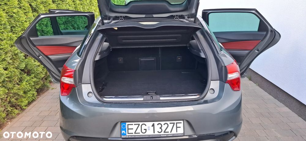 Citroën DS5 Hybrid4 EGS6 Chic - 35