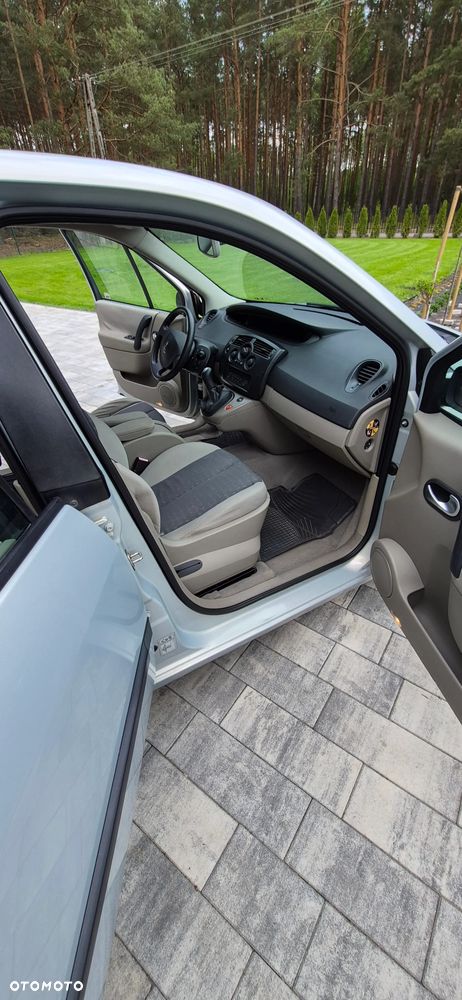 Renault Scenic 1.6 Confort Expression - 16