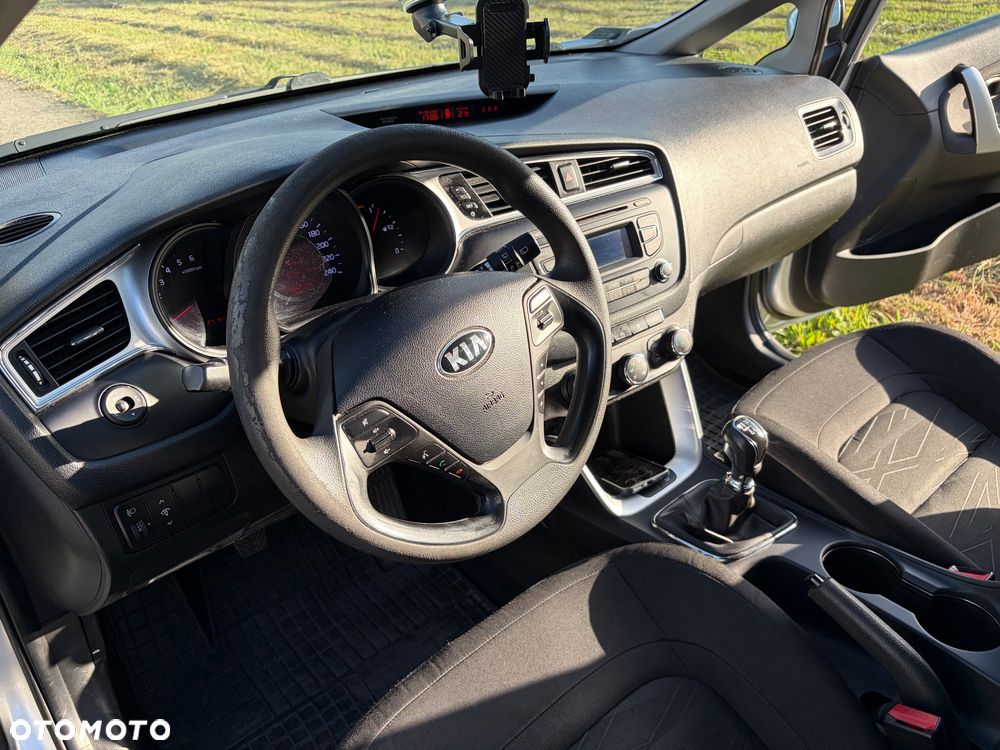 Kia Ceed 1.4 CRDi M - 17