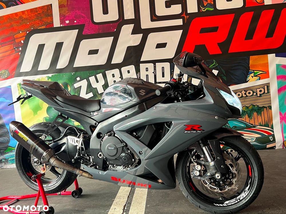 Suzuki GSX-R - 2