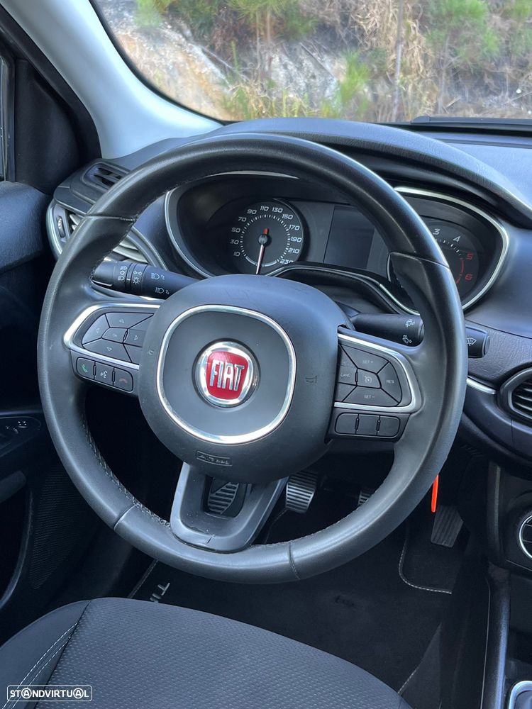 Fiat Tipo Station Wagon 1.6 M-Jet Lounge - 7