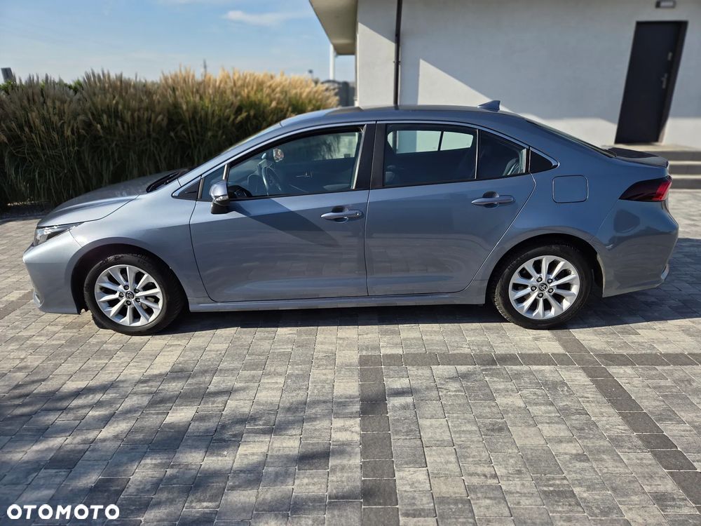 Toyota Corolla 2022 photo 3