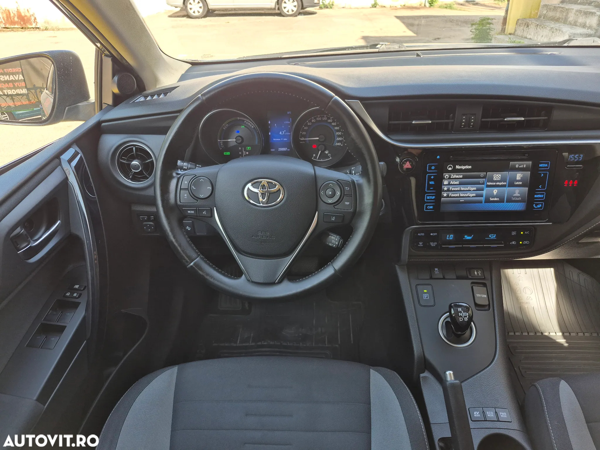 Toyota Auris - 17
