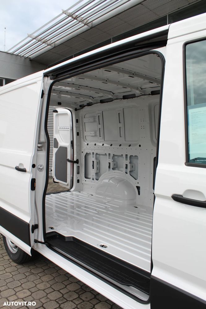 Volkswagen Crafter 3.5 Furgon L3H2 FWD 103kW, 2026 - 12