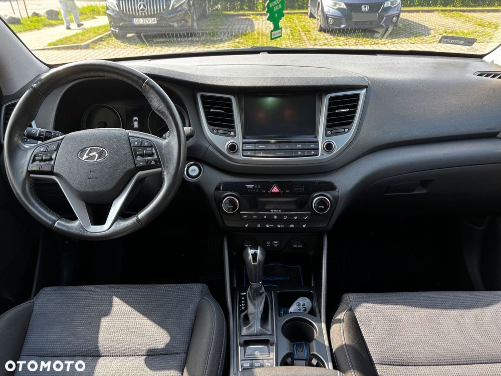 Hyundai Tucson 2.0 CRDI Style 4WD - 6