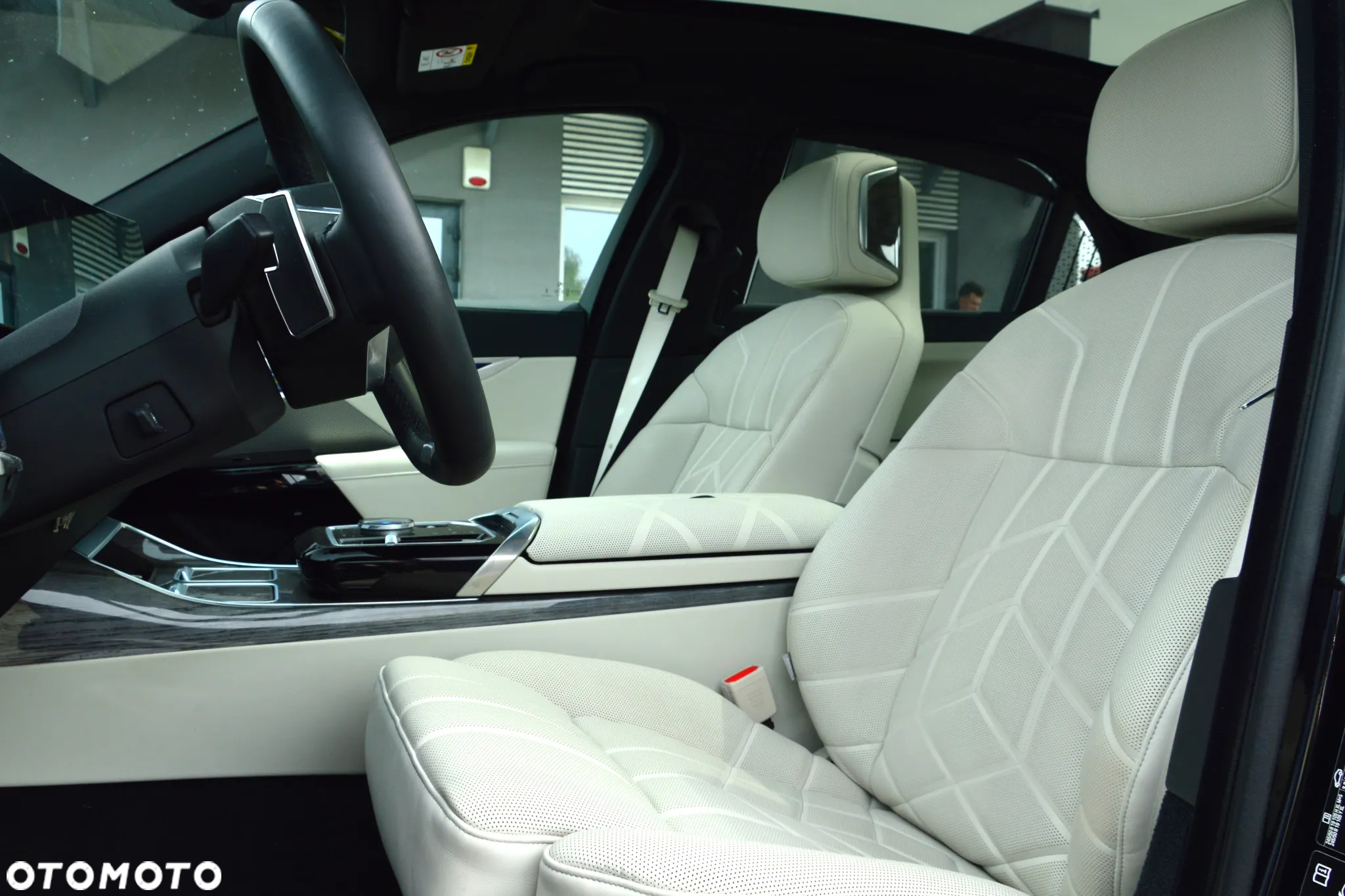 BMW Seria 7 740d xDrive mHEV sport - 15