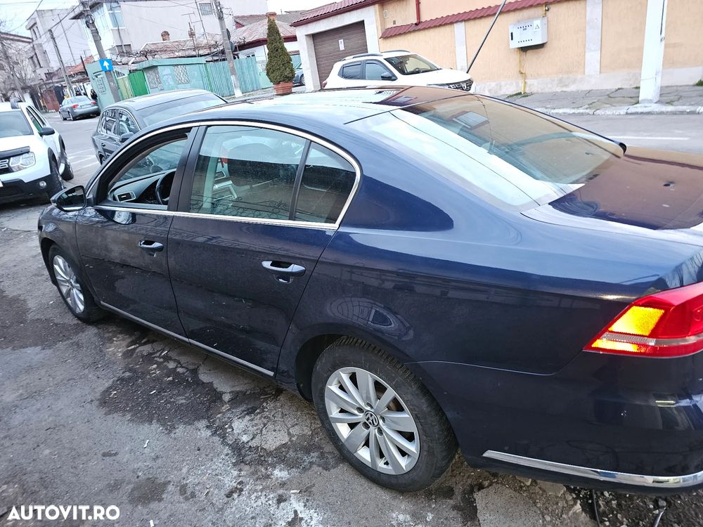 Volkswagen Passat 1.8 TSI Comfortline - 2
