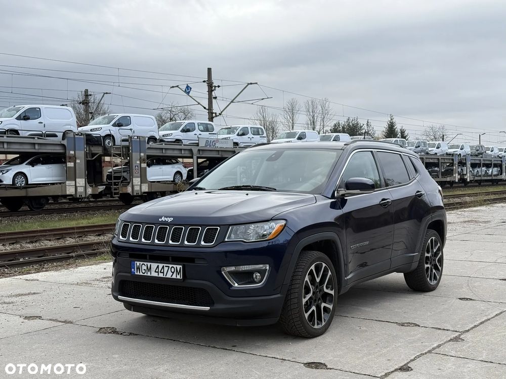 Jeep Compass - 1