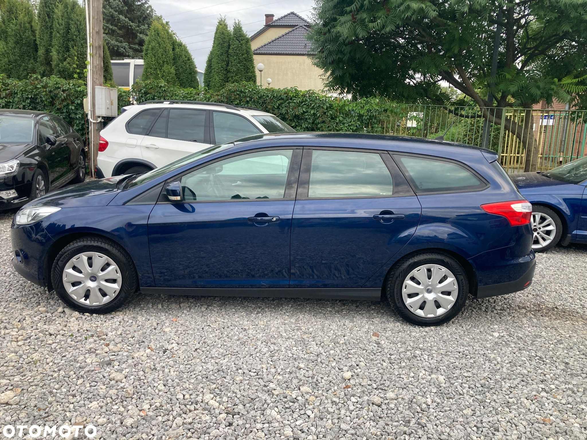 Ford Focus 1.6 Ambiente - 4