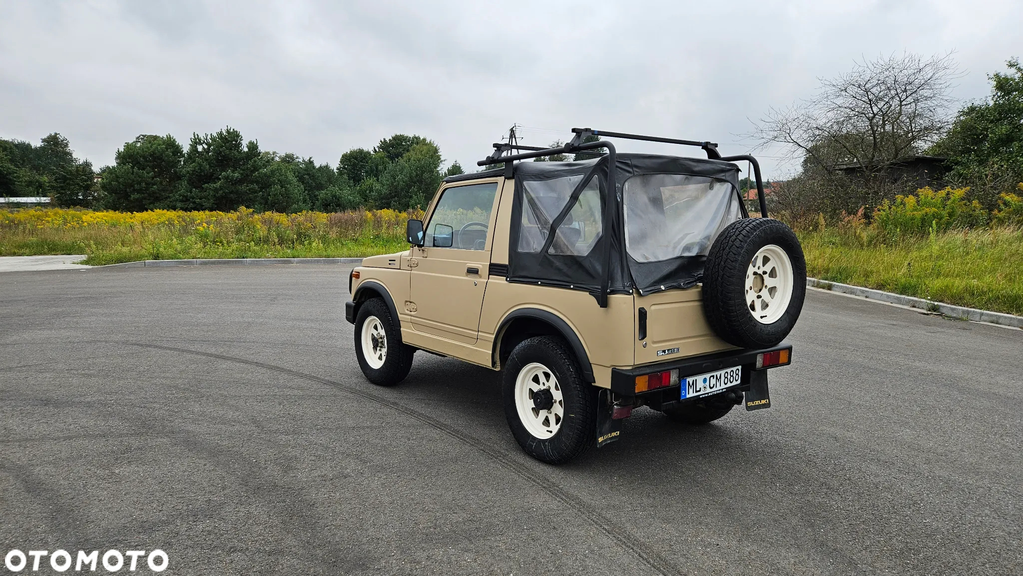Suzuki Samurai - 23