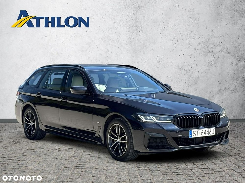 BMW Seria 5 530i xDrive mHEV M Sport sport - 7