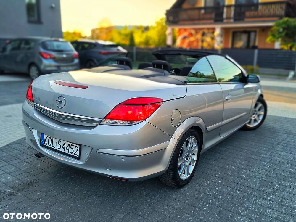 Opel Astra - 2