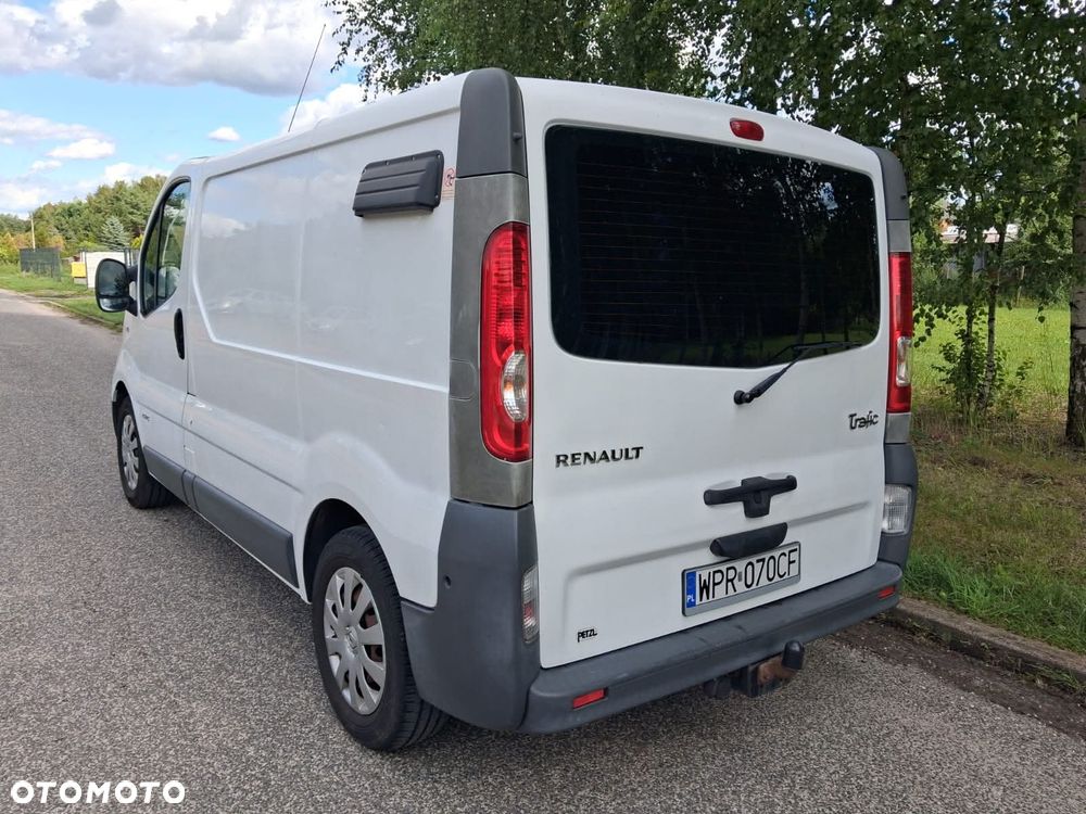 Renault trafic - 5