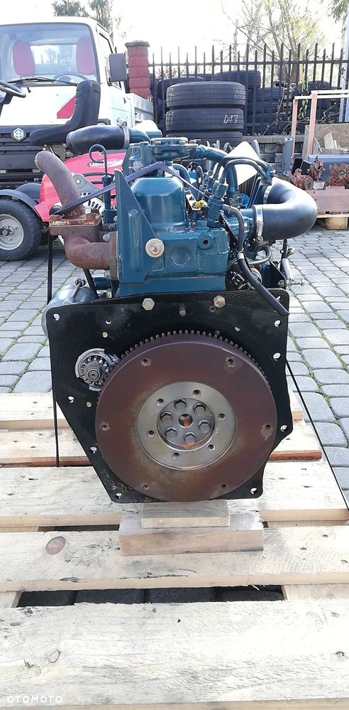 SILNIK Kubota D905-E D905 E 17,5 kW 3600rpm 0,9l 11500zł netto - 7