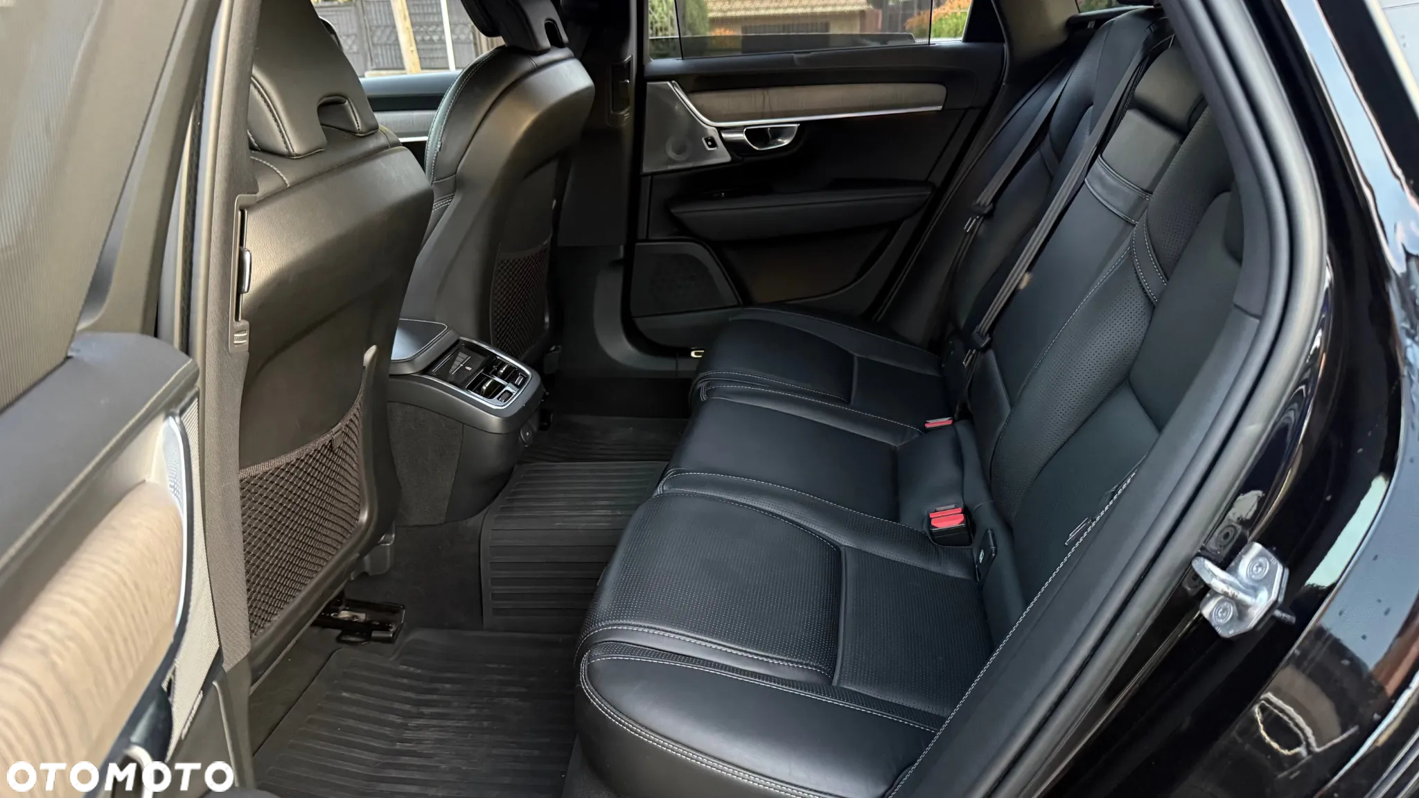 Volvo V90 Cross Country B5 D AWD Geartronic Pro - 17