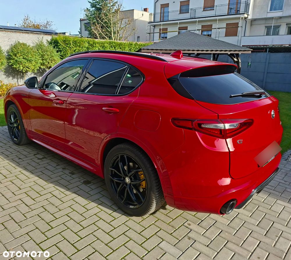 Alfa Romeo Stelvio 2.0 Turbo Veloce Q4 - 5