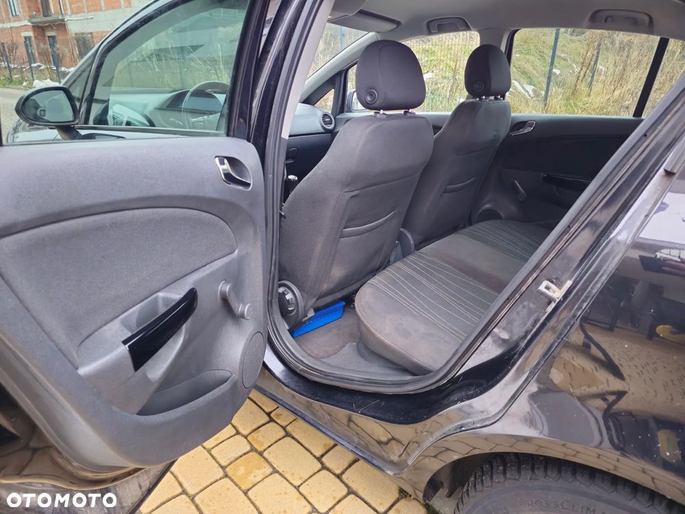 Opel Corsa - 11