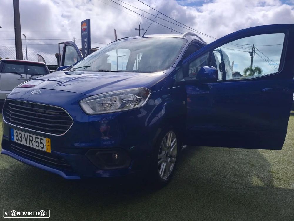 Ford Tourneo Courier 1.0 EcoBoost Titanium - 2