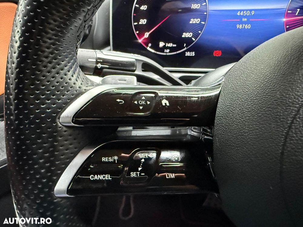 Mercedes-Benz C 220 d 9G-TRONIC AMG Line - 22