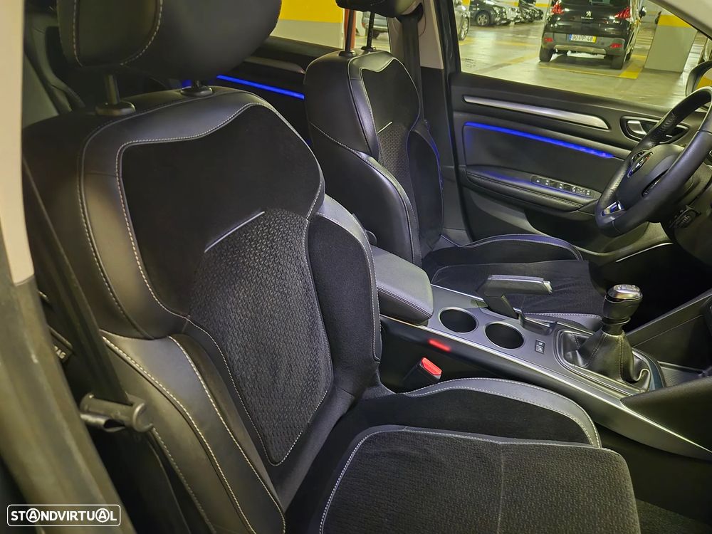 Renault Mégane Sport Tourer 1.5 dCi Limited SS - 43