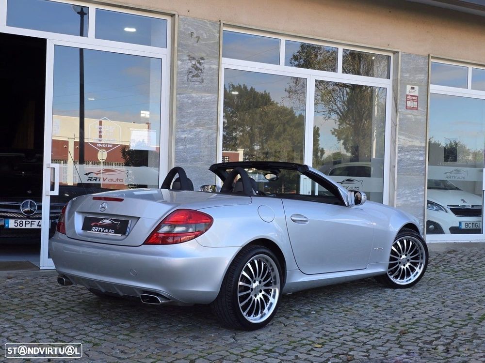 Mercedes-Benz SLK 200 (BlueEFFICIENCY) - 10