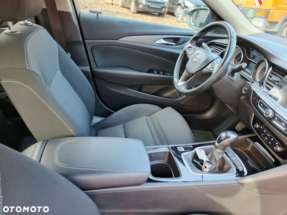 Opel Insignia 1.6 ECOTEC Business Innovation - 22