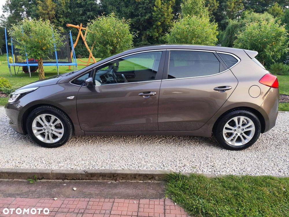 Kia Ceed - 3