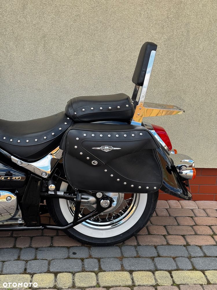 Suzuki VL 800 Volusia - Boulevard C50 - 22