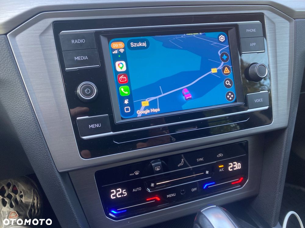 Volkswagen Passat - 18