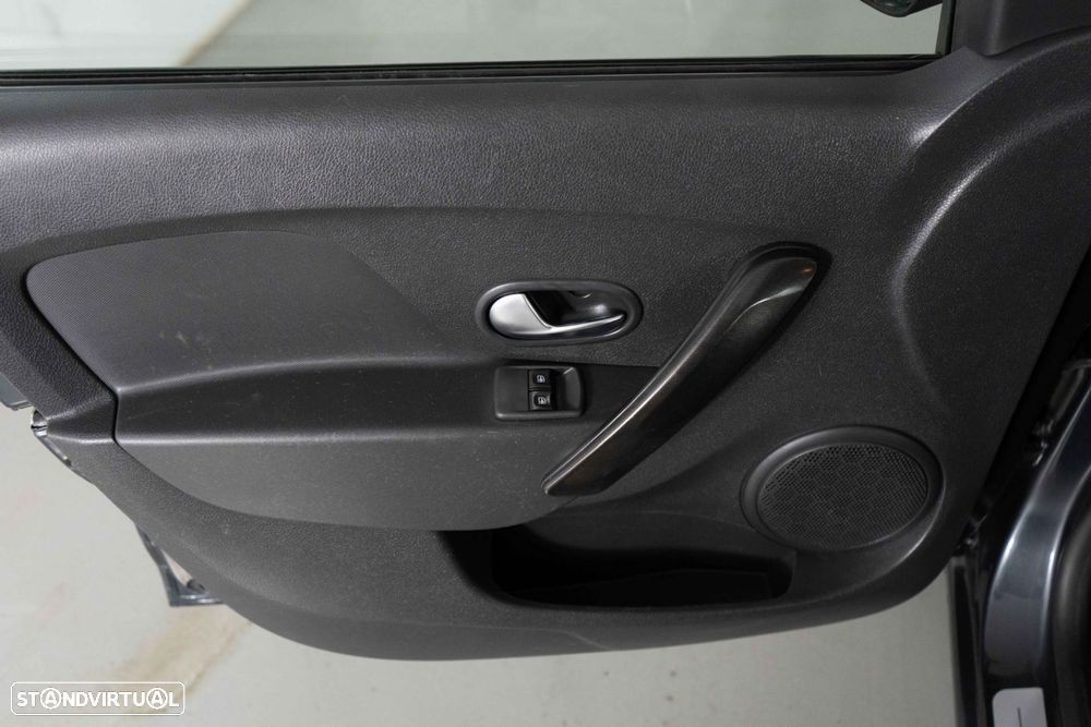 Dacia Logan MCV 0.9 TCe Comfort - 19