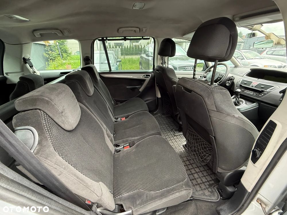 Citroën C4 Grand Picasso 1.6 HDi FAP Exclusive - 16