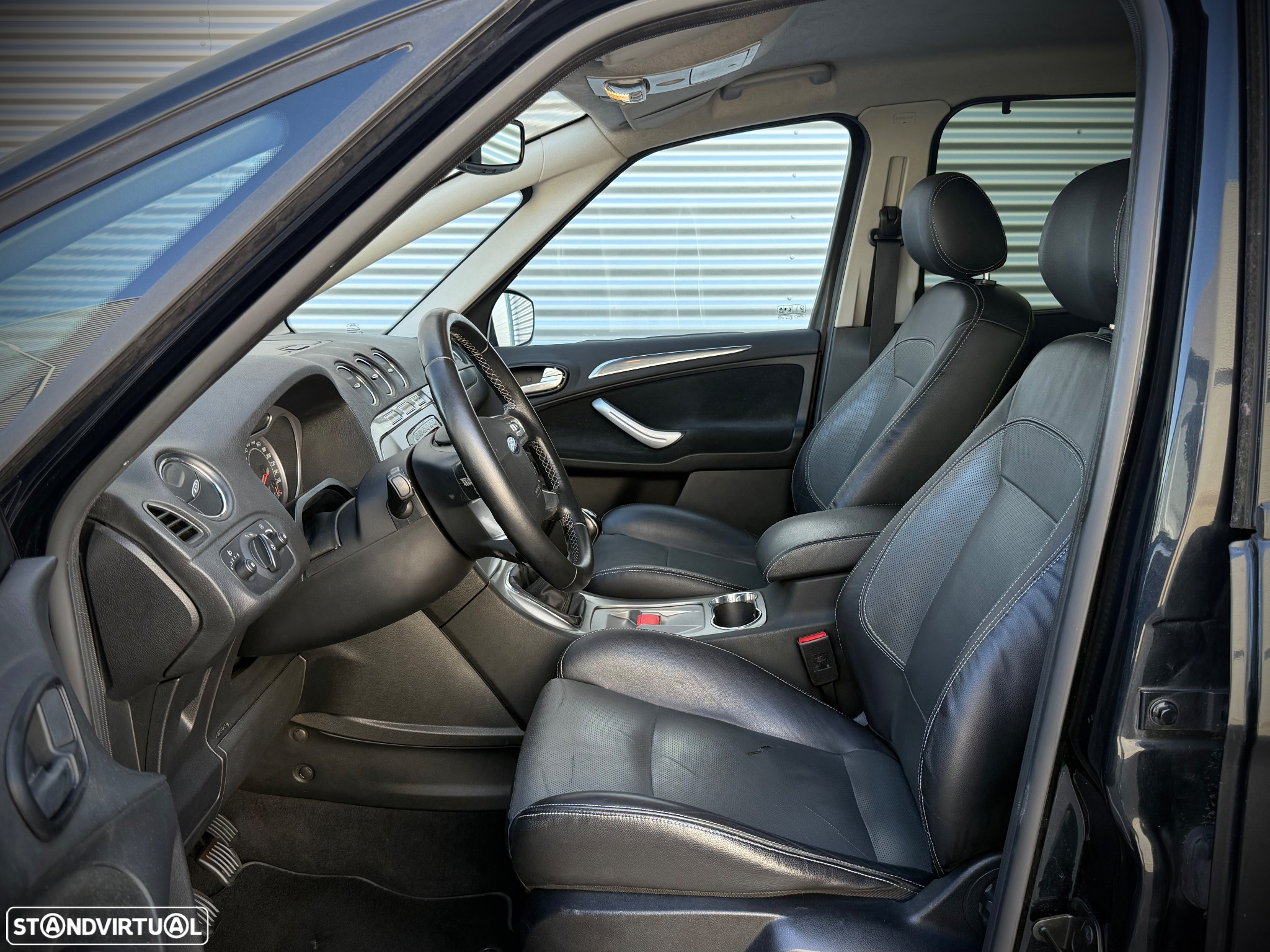 Ford S-Max 2.0 TDCi Titanium 7L - 6