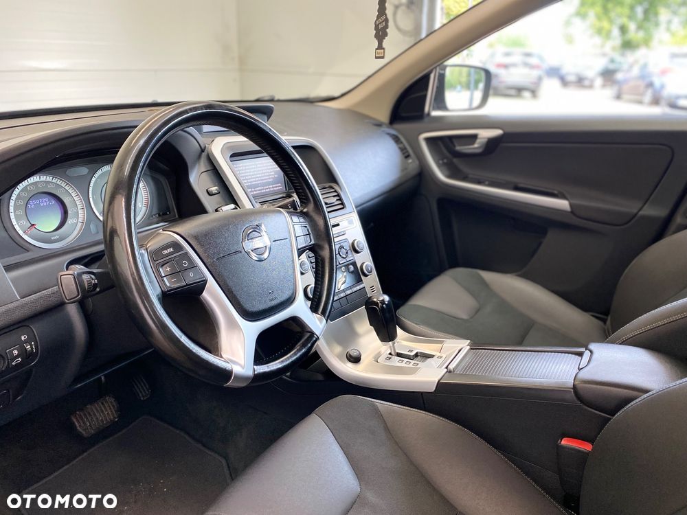 Volvo XC 60 D3 Summum - 10