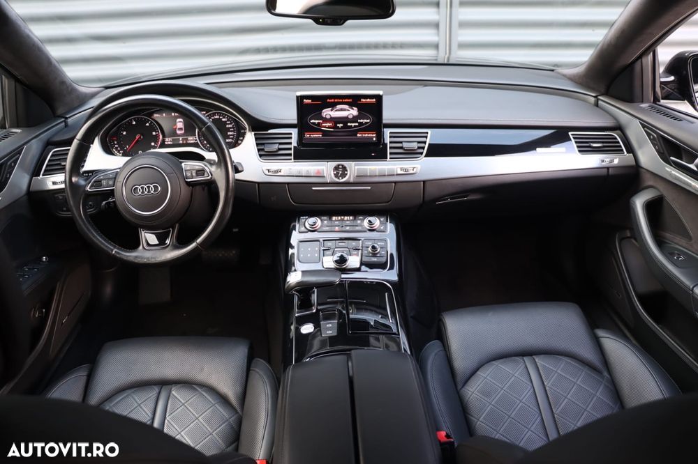 Audi A8 - 5