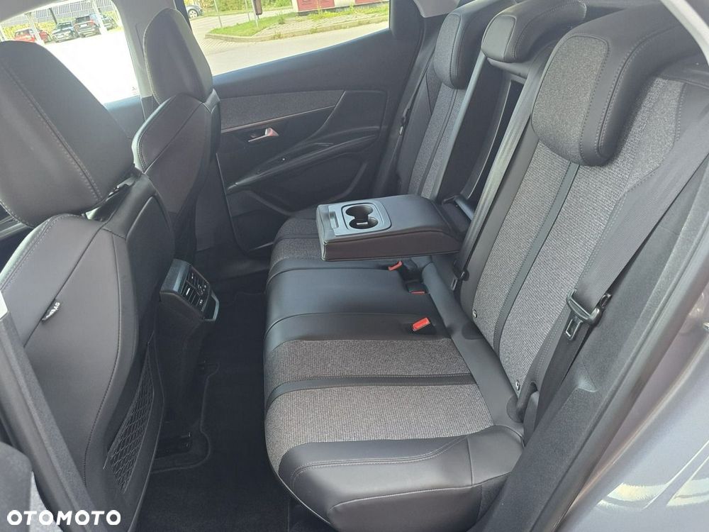 Peugeot 3008 - 24