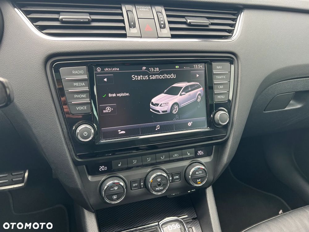 Skoda Octavia 2.0 TDI RS DSG - 34