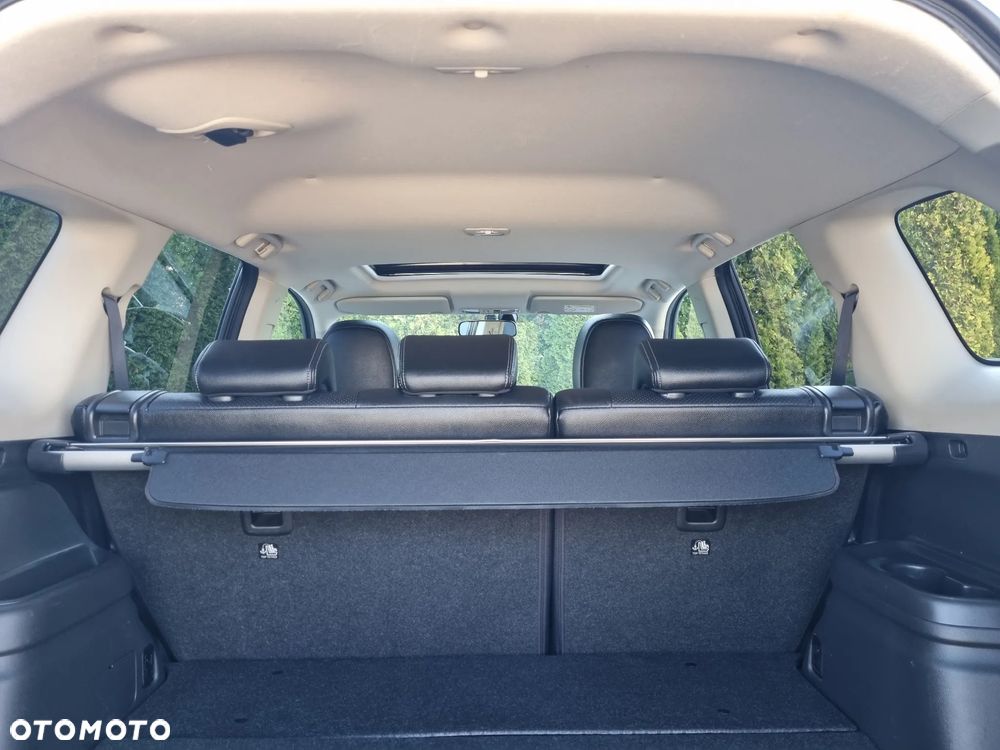 Mitsubishi Outlander 2.0 4WD Top - 18