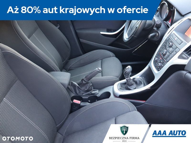 Opel Astra - 11