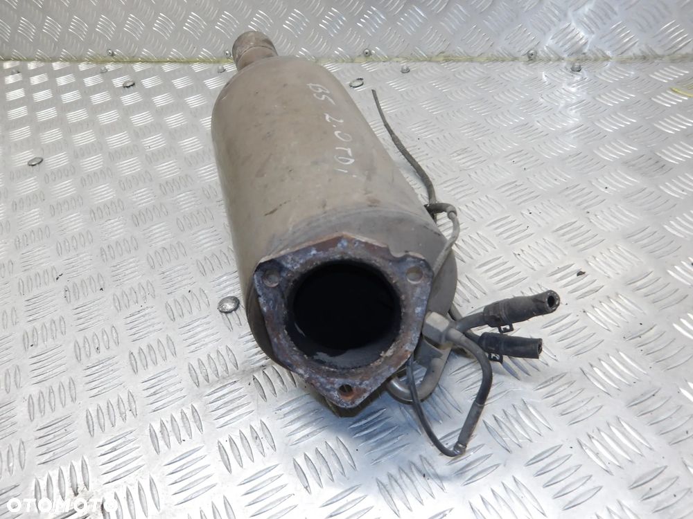VW PASSAT B5 LIFT KOMBI 2.0 TDI ZAMIENNIK KATALIZATORA 3B0131709 - 2