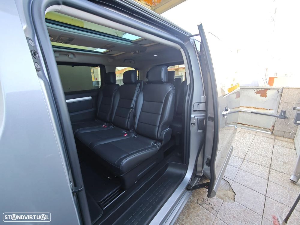 Peugeot e-Traveller L3 (50kWh) Business VIP - 21