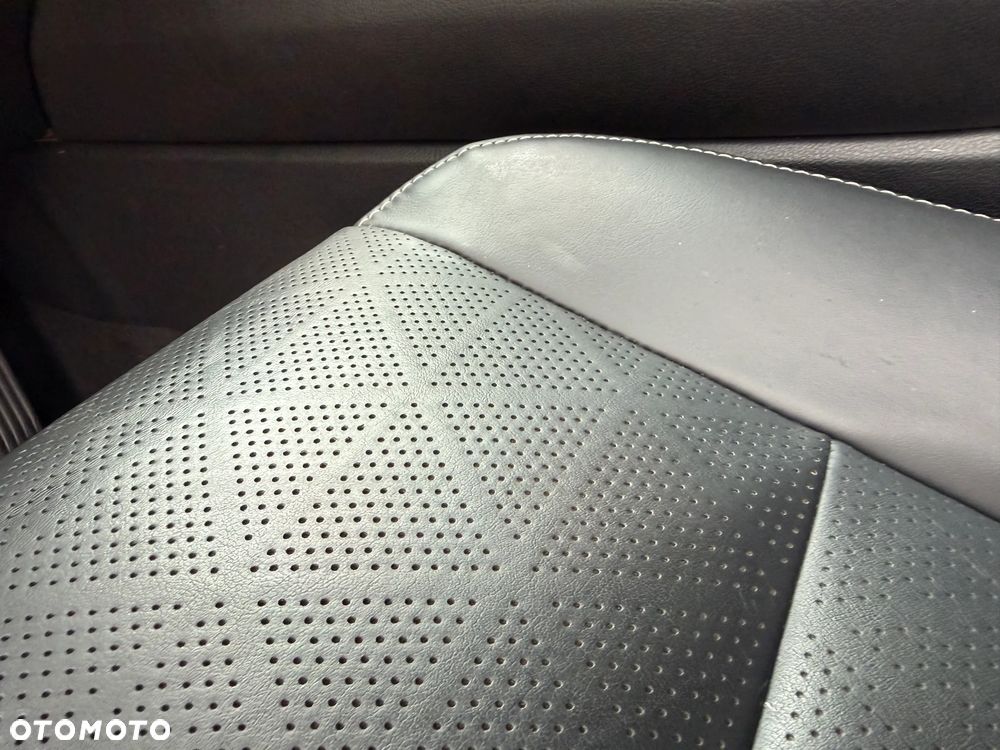 Lexus UX 250h GPF Prestige AWD - 13