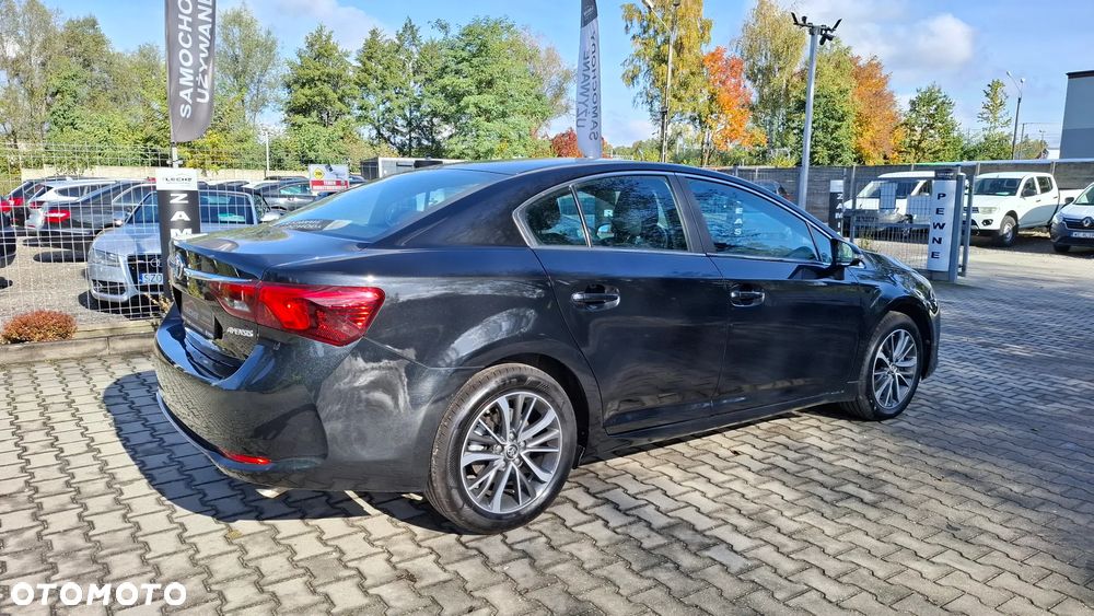 Toyota Avensis - 27