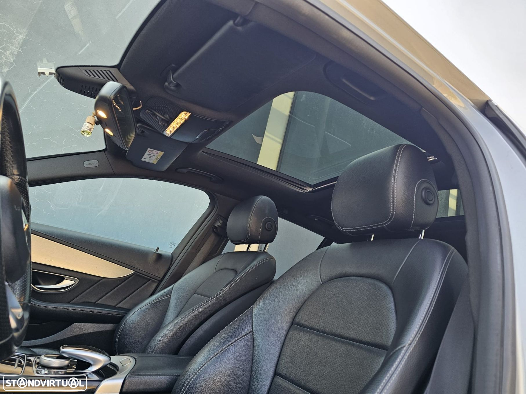 Mercedes-Benz C 300 BlueTEC Hybrid AMG Line - 11