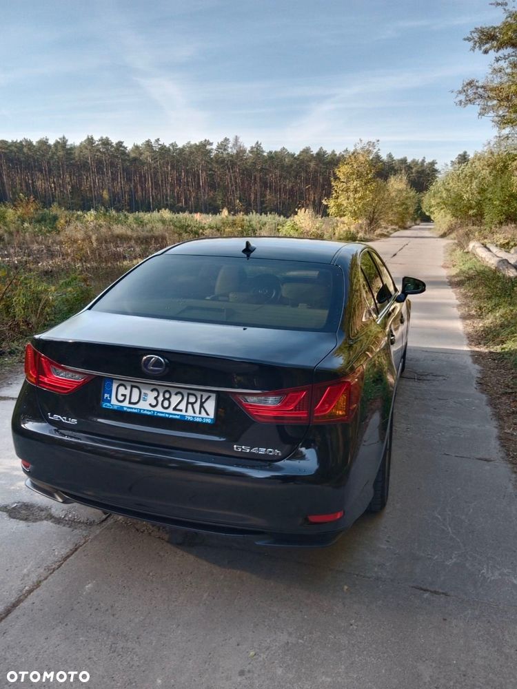 Lexus GS - 15