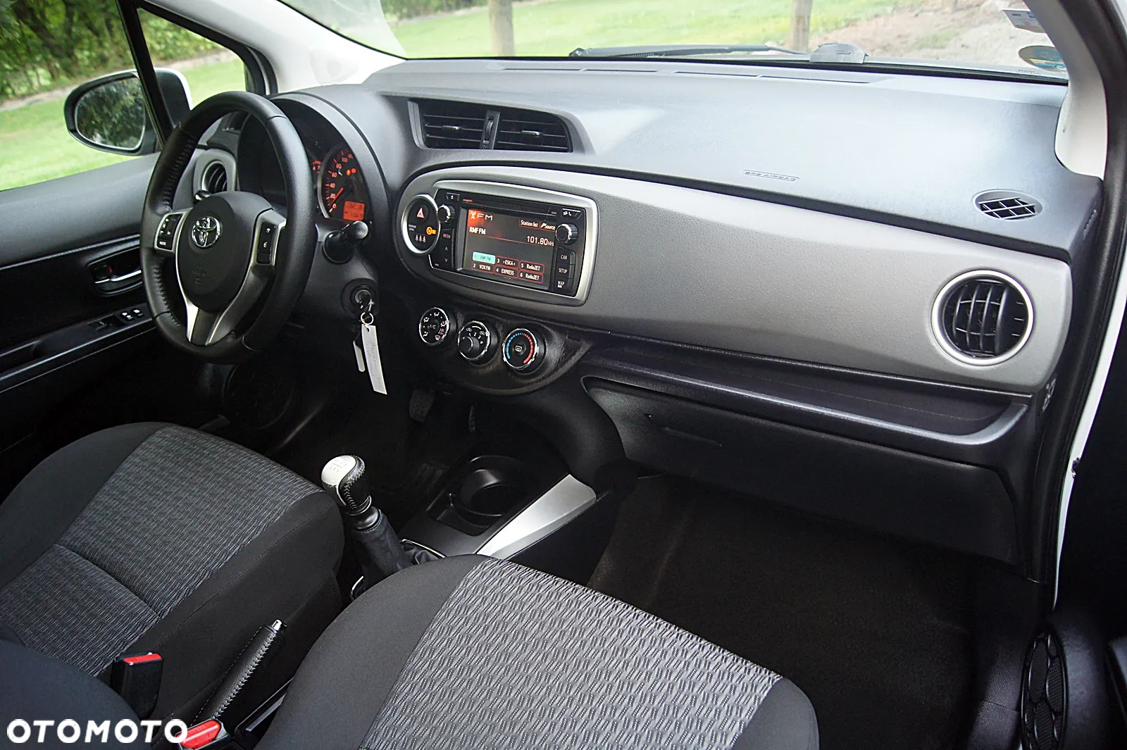 Toyota Yaris 1.33 VVT-i Style - 26