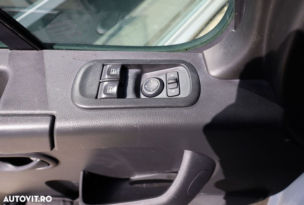 Renault Master - 19